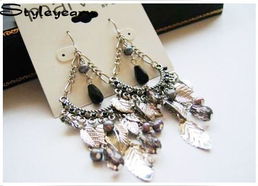 平價外貿首飾新潮精選 Liz、Monet、DK、KC品牌首飾與服飾美發飾品一站式銷售